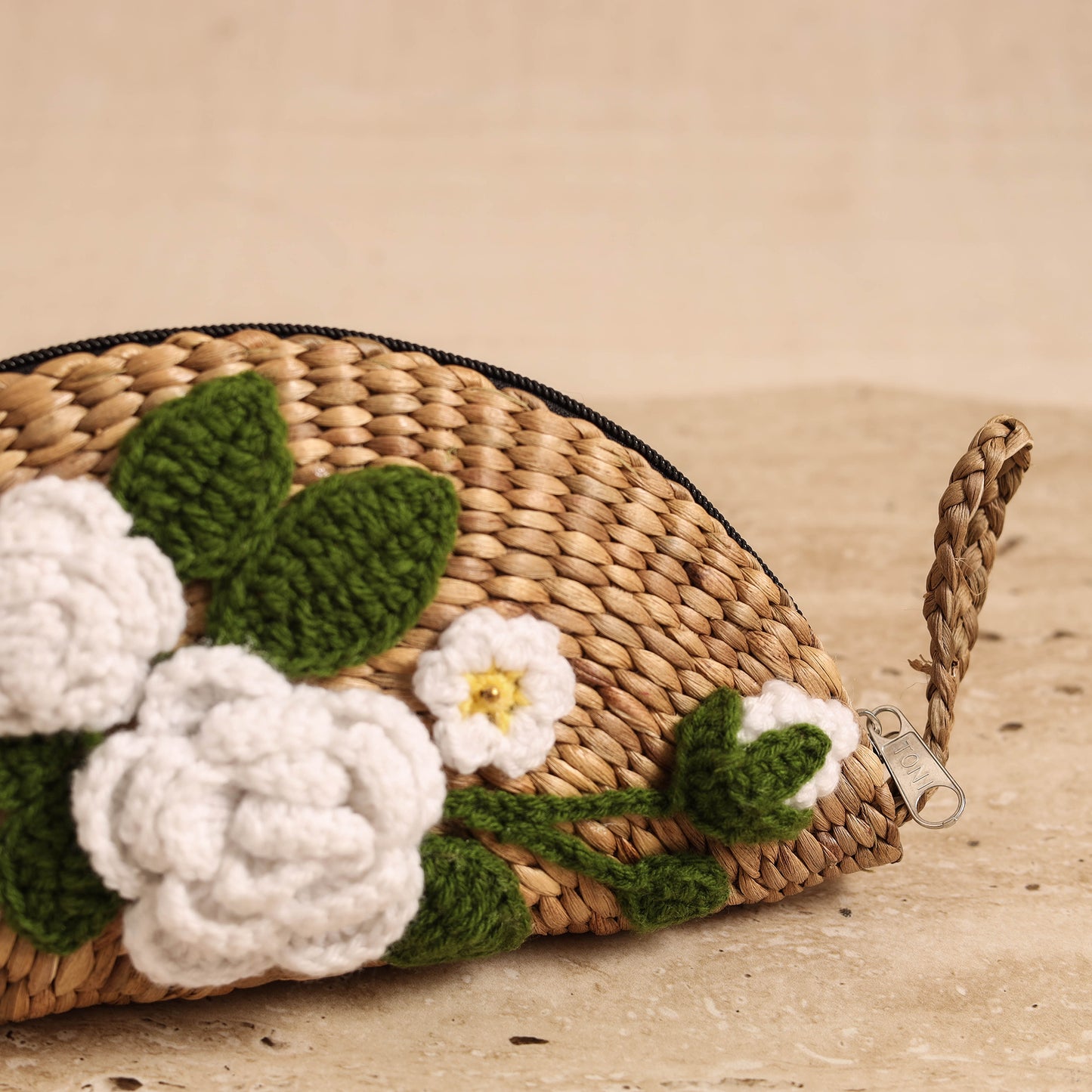 Handcrafted Crochet Work Natural Water Hyacinth Clutch for Women 05
