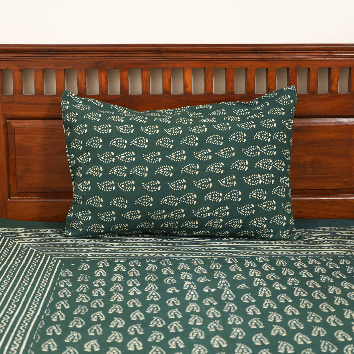 Pipad Hand Block Print Single Bedsheet with 1 Pillow Cover Set (90 x 60 in) 08