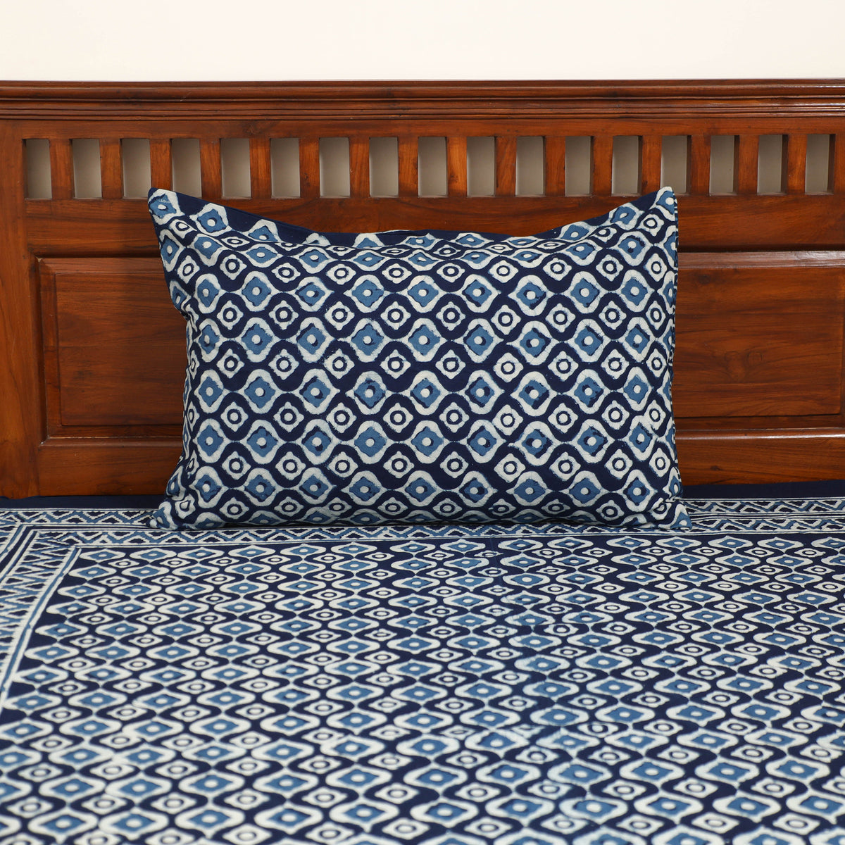Pipad Hand Block Print Single Bedsheet with 1 Pillow Cover Set (90 x 60 in) 04