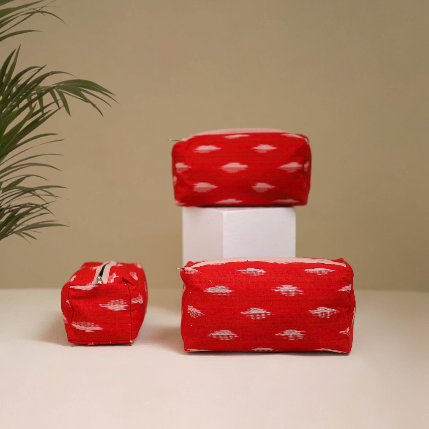 Handcrafted Fabric Toiletry Bags (Set of 3) 08