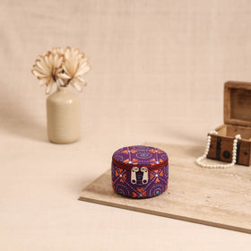 Handcrafted Bengal Kantha Work Round Utility Box 10