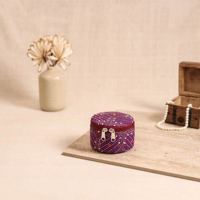 Handcrafted Bengal Kantha Work Round Utility Box 13