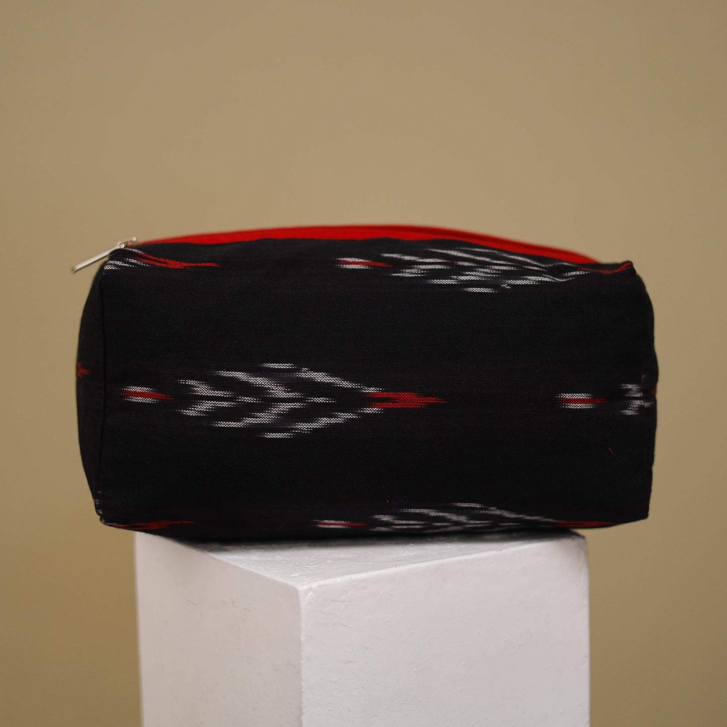 Handcrafted Fabric Toiletry Bags (Set of 3) 19