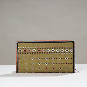  Tribal Hand Embroidered Jute Passport Cover Online at iTokri.com 