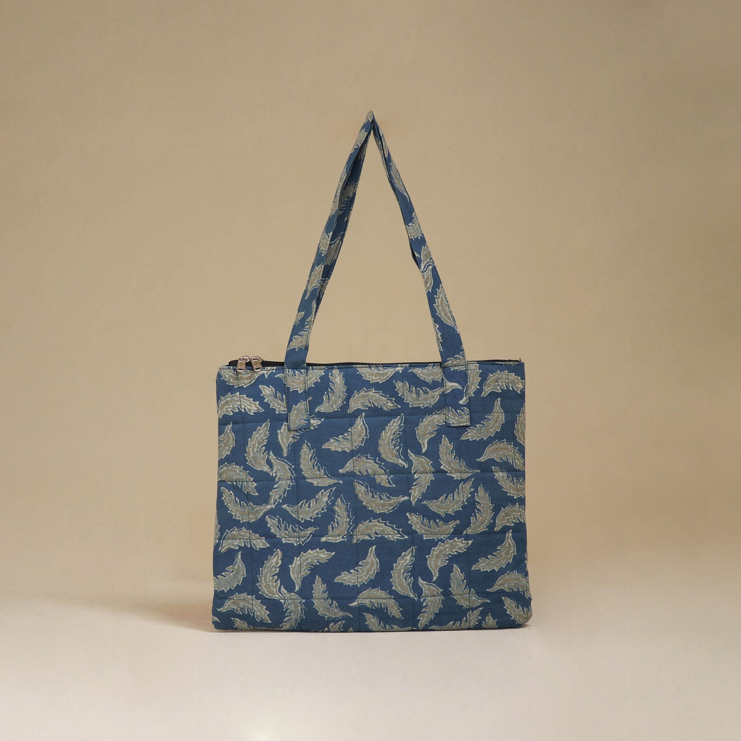 Handcrafted Quilted Handbag 04