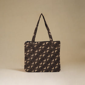 Handcrafted Quilted Handbag 06