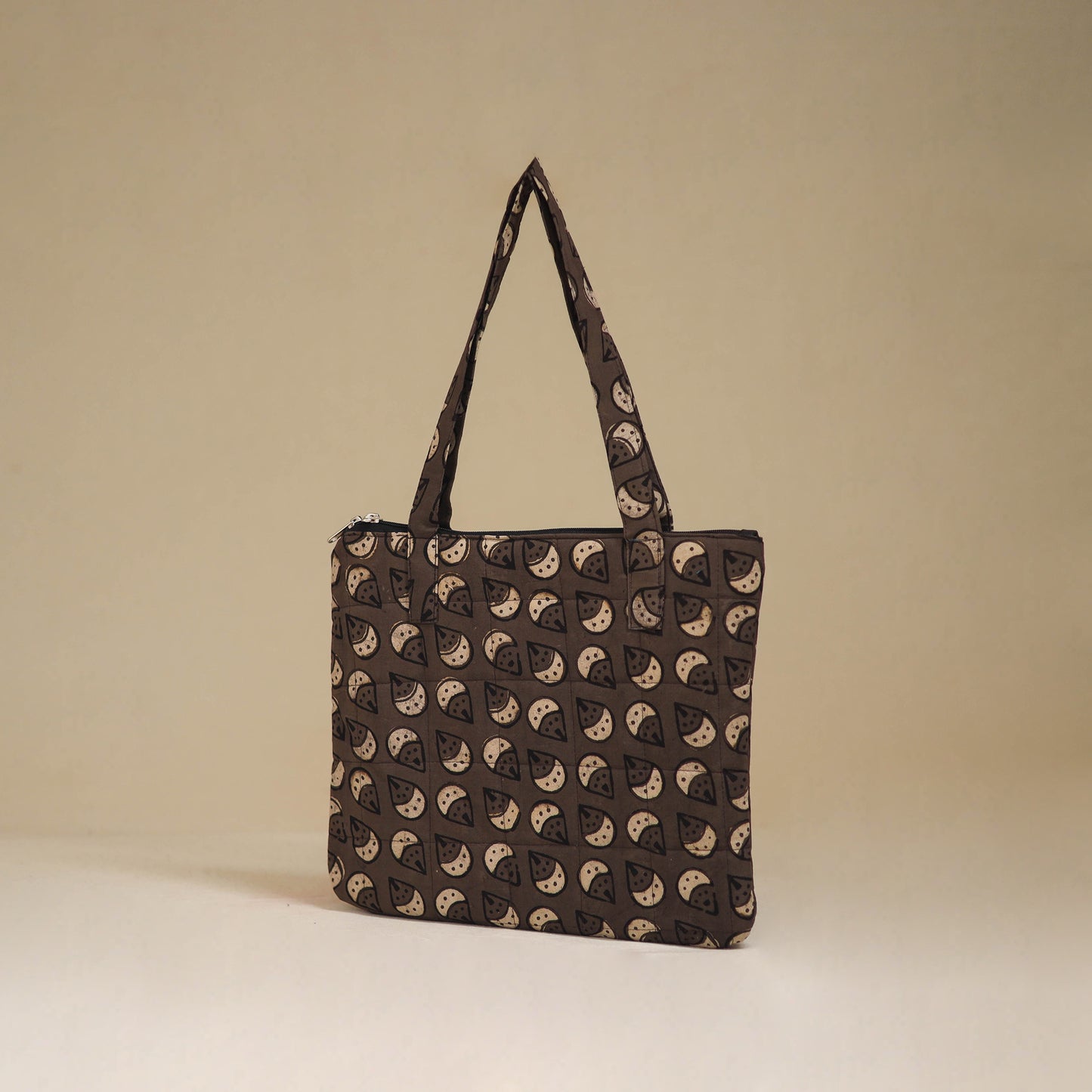 Handcrafted Quilted Handbag 06