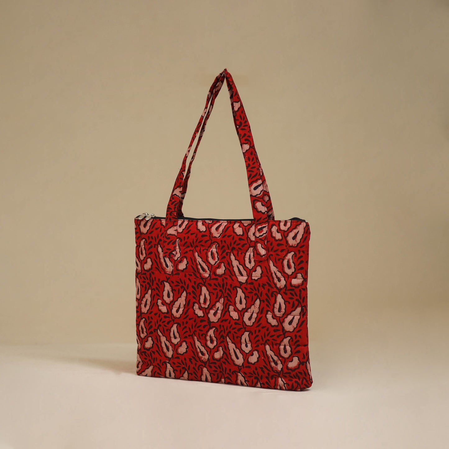 Handcrafted Quilted Handbag 07