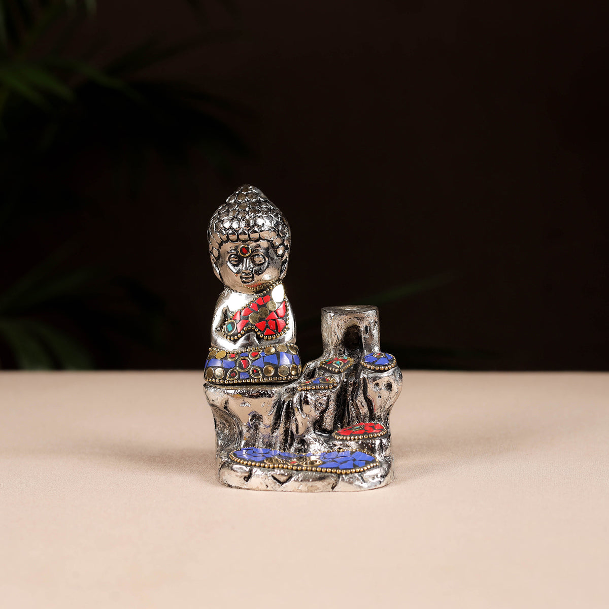 Tibetan monk buddha smoke backflow stone work white metal