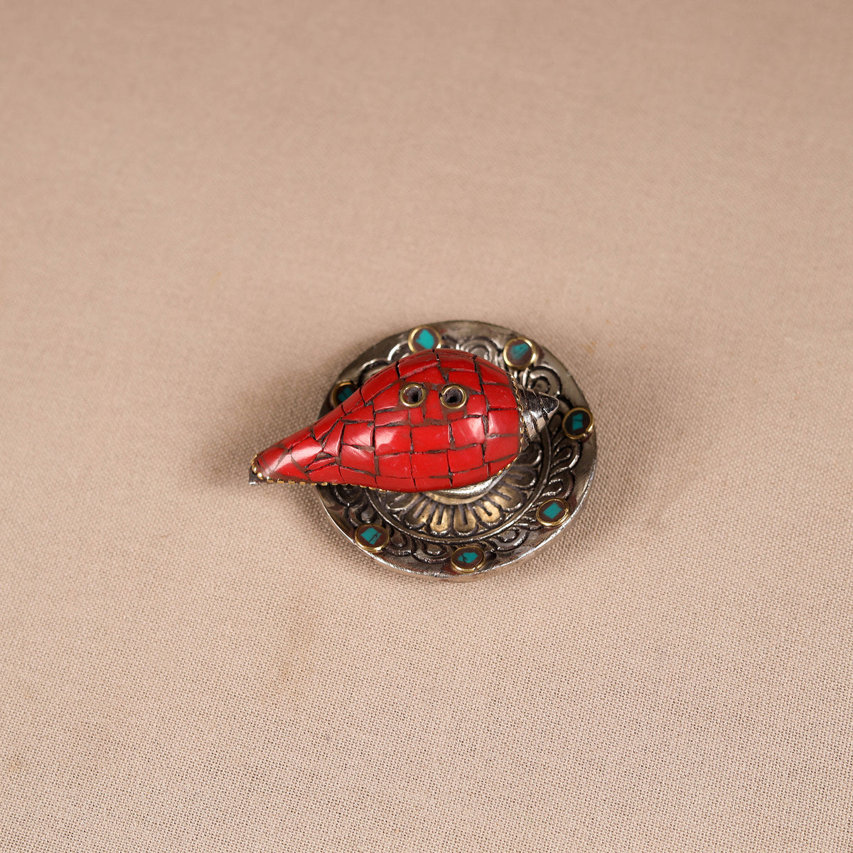 Tibetan shankh stone work white metal incense stick holder