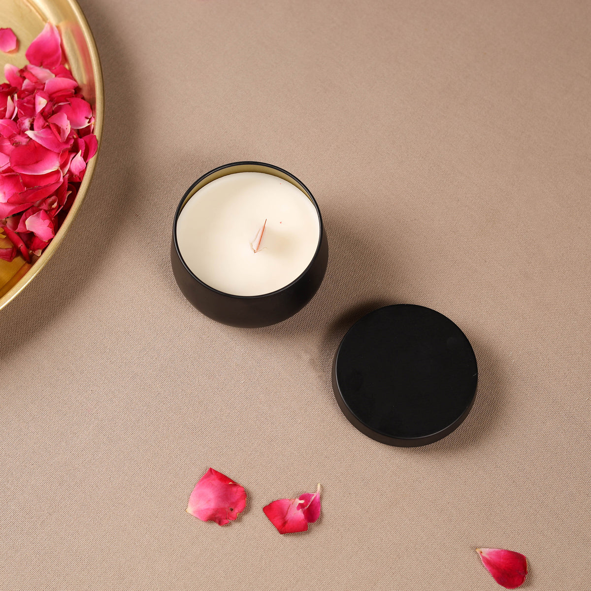 Handmade Saanjh Soy Wax Scented Candle 09
