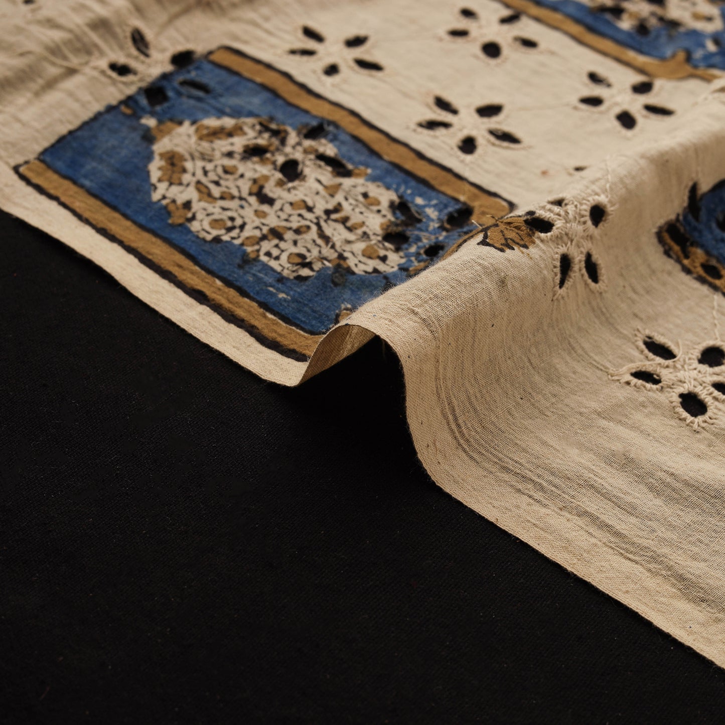Kutch Hand Block Ajrakh Print Natural Dyed Cotton Hakoba Fabric 03