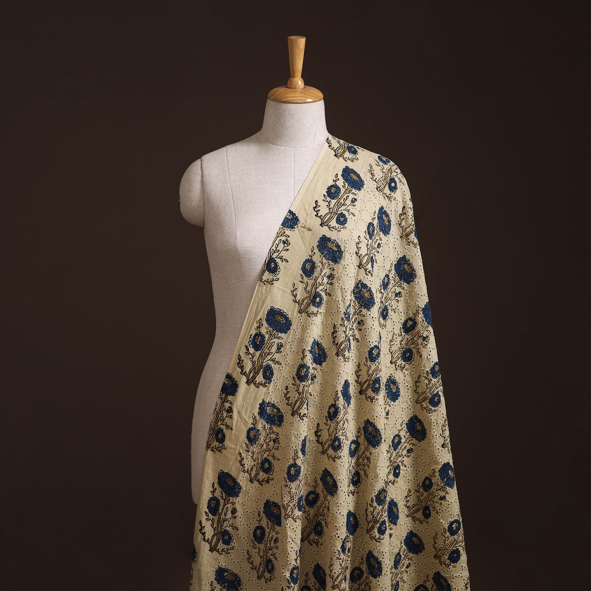 Kutch Hand Block Ajrakh Print Natural Dyed Cotton Hakoba Fabric 01