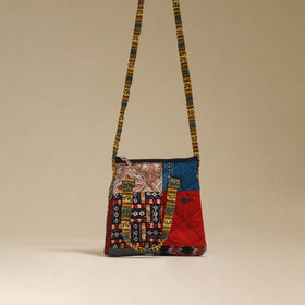 Handmade Quilted Patchwork Sling Bag 04