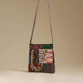 Handmade Quilted Patchwork Sling Bag 25
