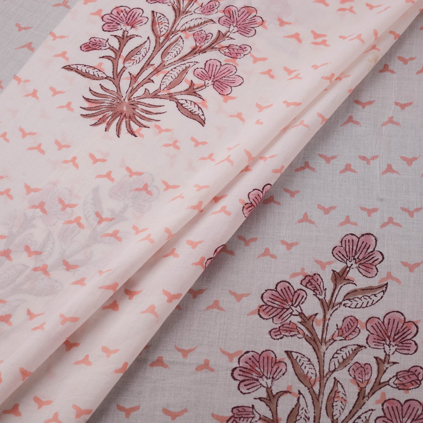 Hand Block Sanganeri Floral Print Cotton Fabric 01