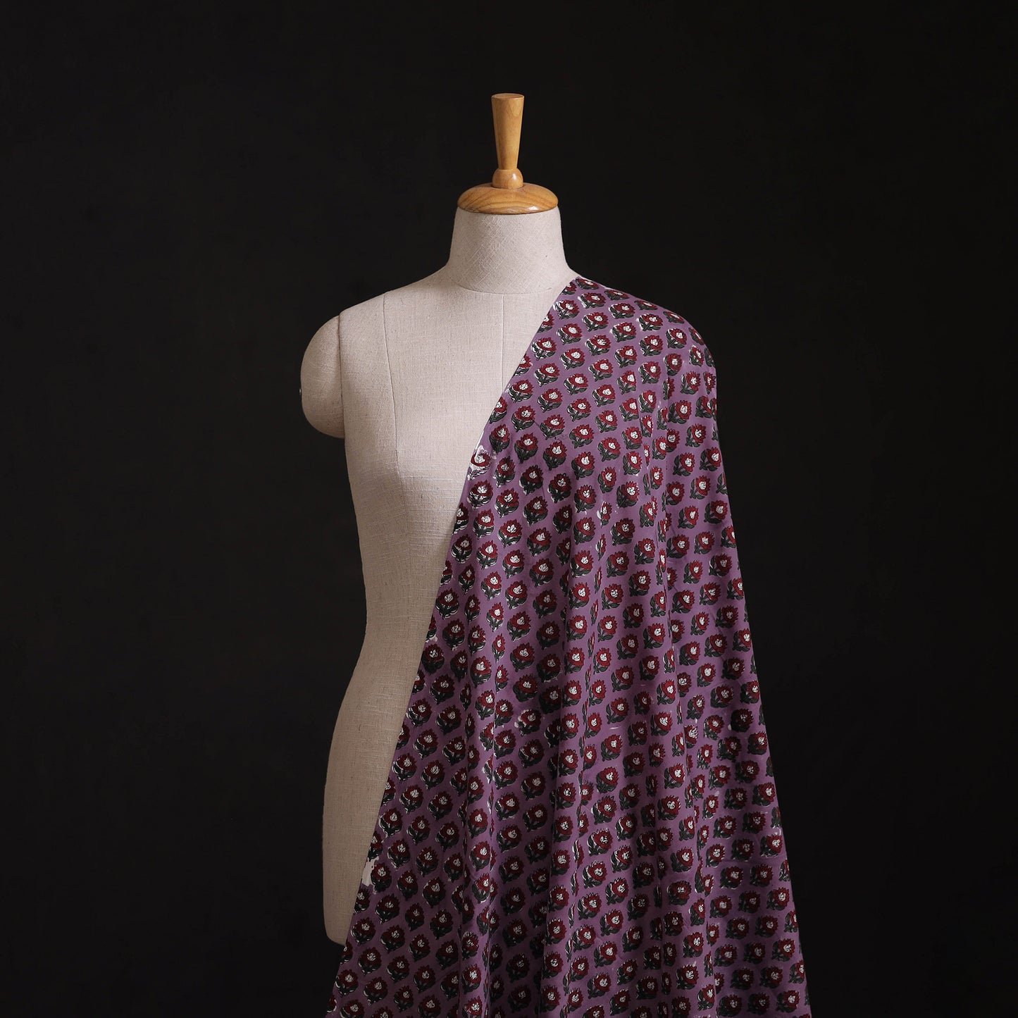 Hand Block Sanganeri Floral Print Cotton Fabric 08
