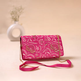 Hand Embroidered Lucknowi Chikankari Clutch with Zari Work 01