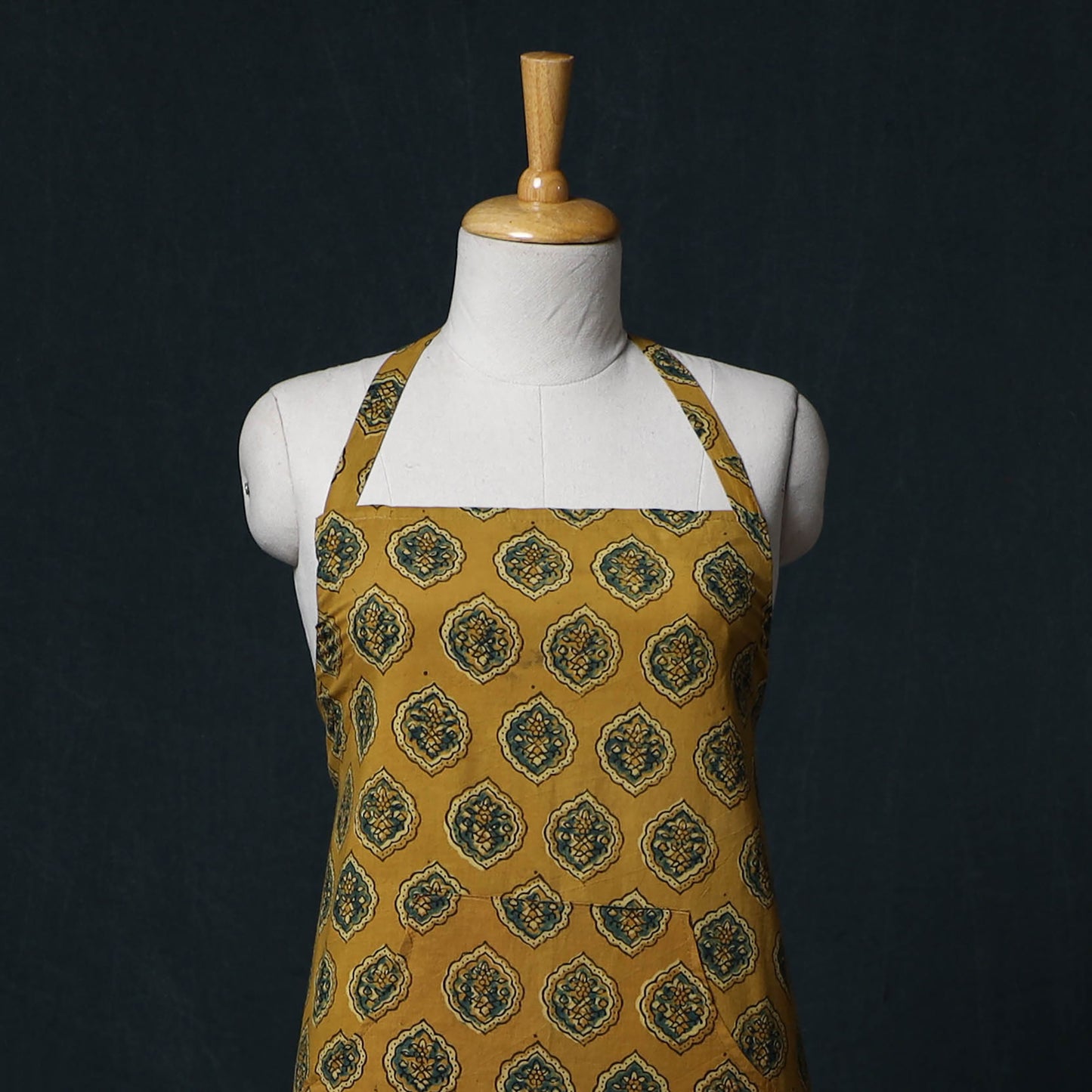 Ajrakh Hand Block Print Cotton Apron with Pocket 01
