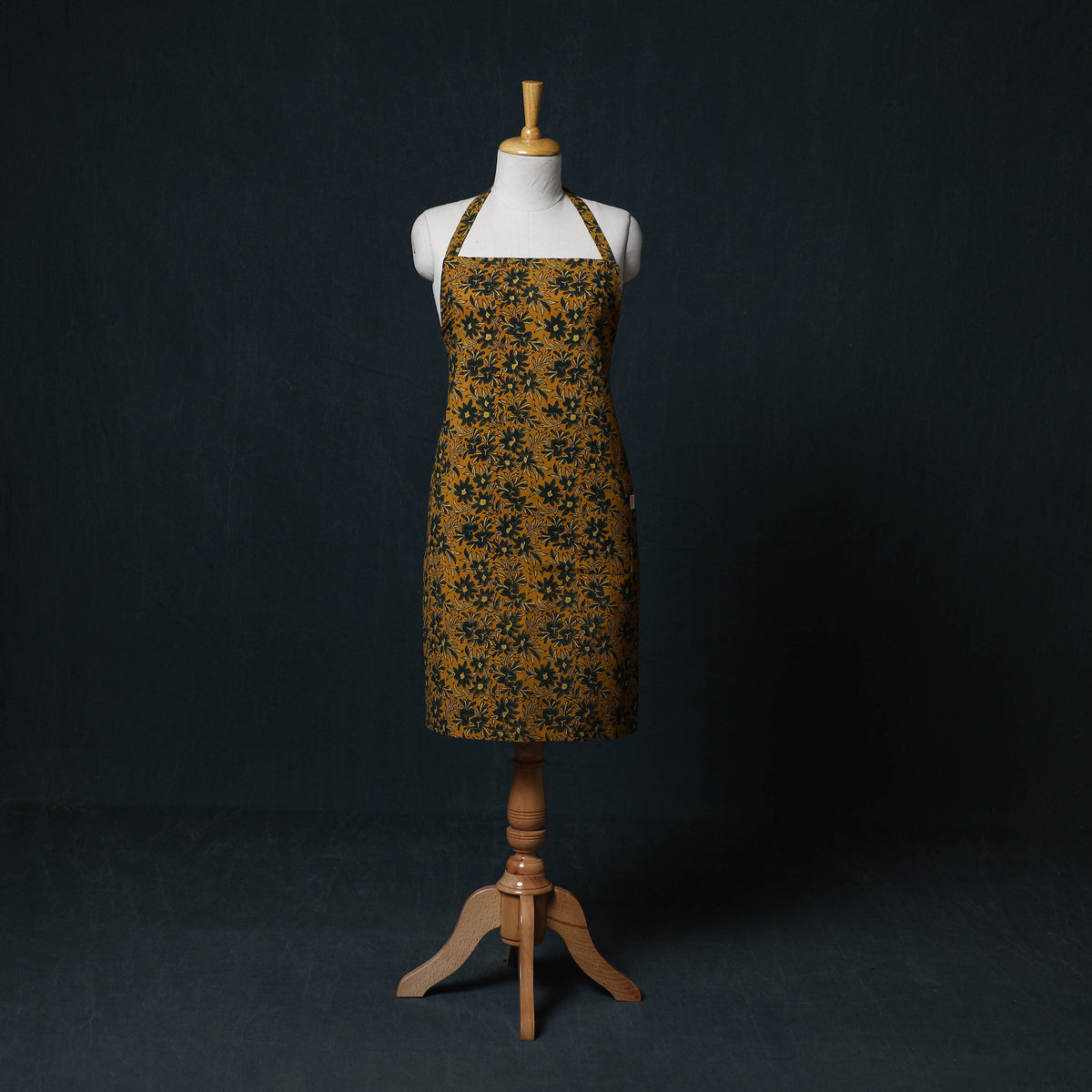Ajrakh Hand Block Print Cotton Apron with Pocket 04