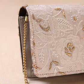 White - Hand Embroidered Lucknowi Chikankari Clutch with Zari Work 03
