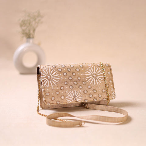 Hand Embroidered Lucknowi Chikankari Clutch with Zari Work 04