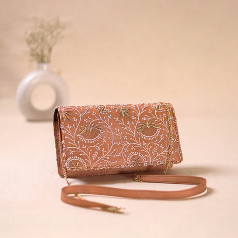 Hand Embroidered Lucknowi Chikankari Clutch with Zari Work 09