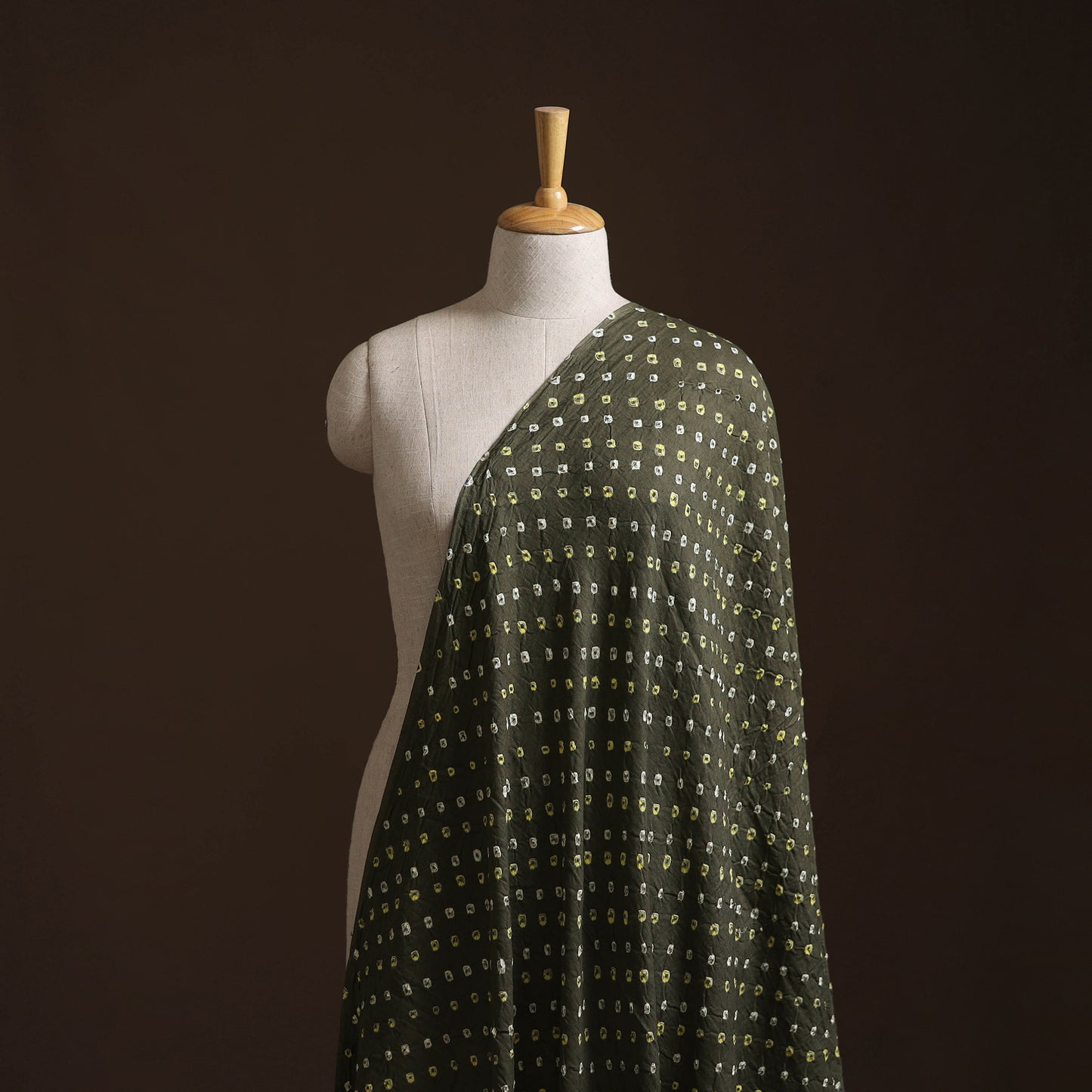 Kutch Tie-Dye Cotton Bandhani Fabric 04
