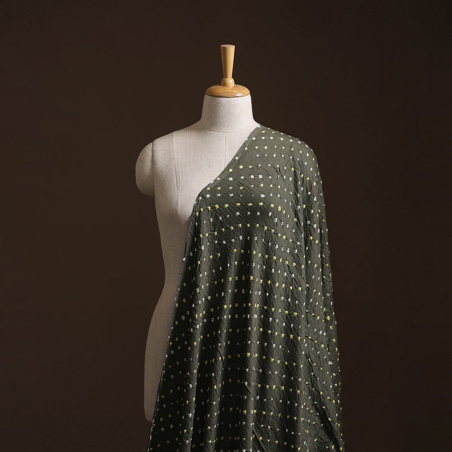 Kutch Tie-Dye Cotton Bandhani Fabric 06