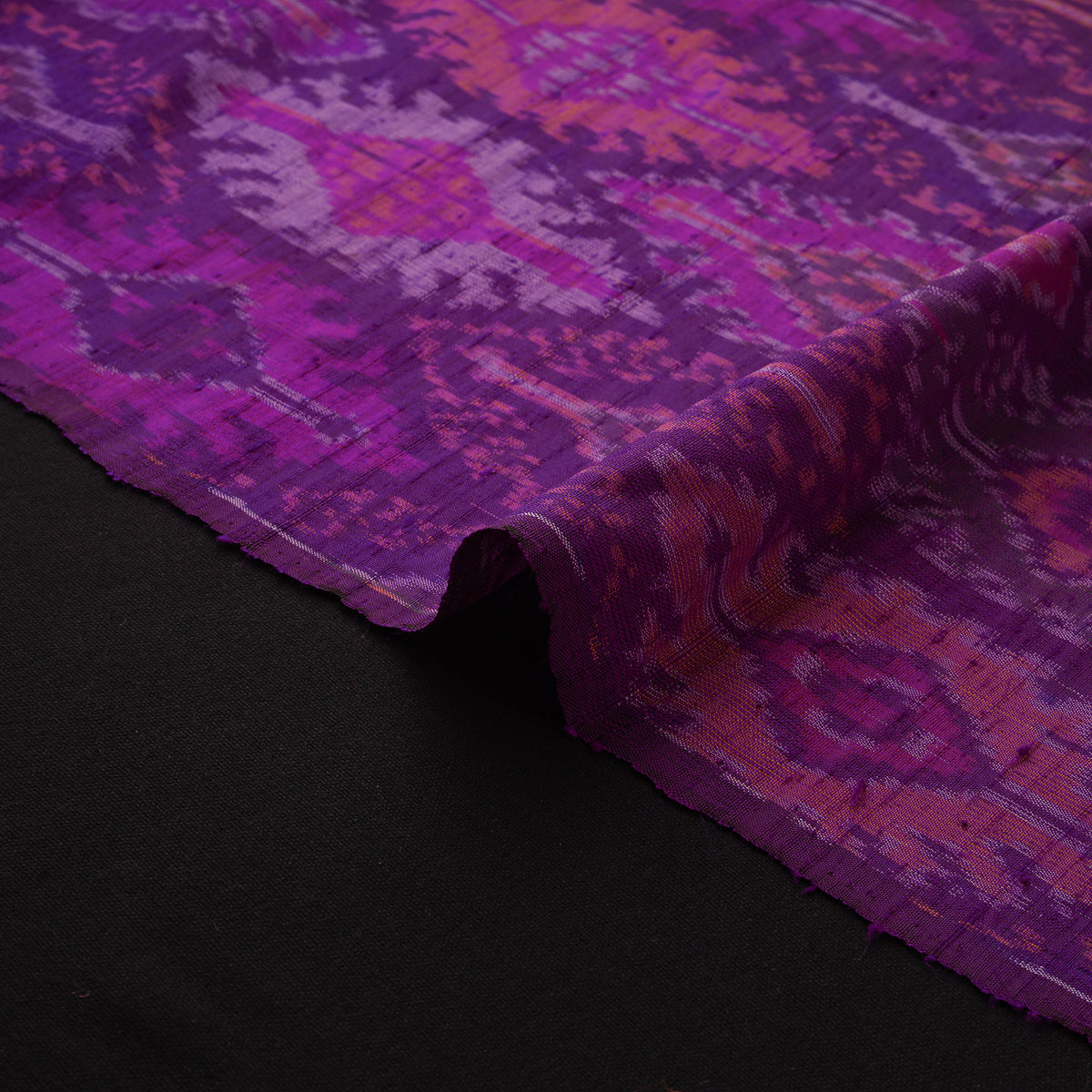 Handloom Raw Silk Pochampally Ikat Fabric 07