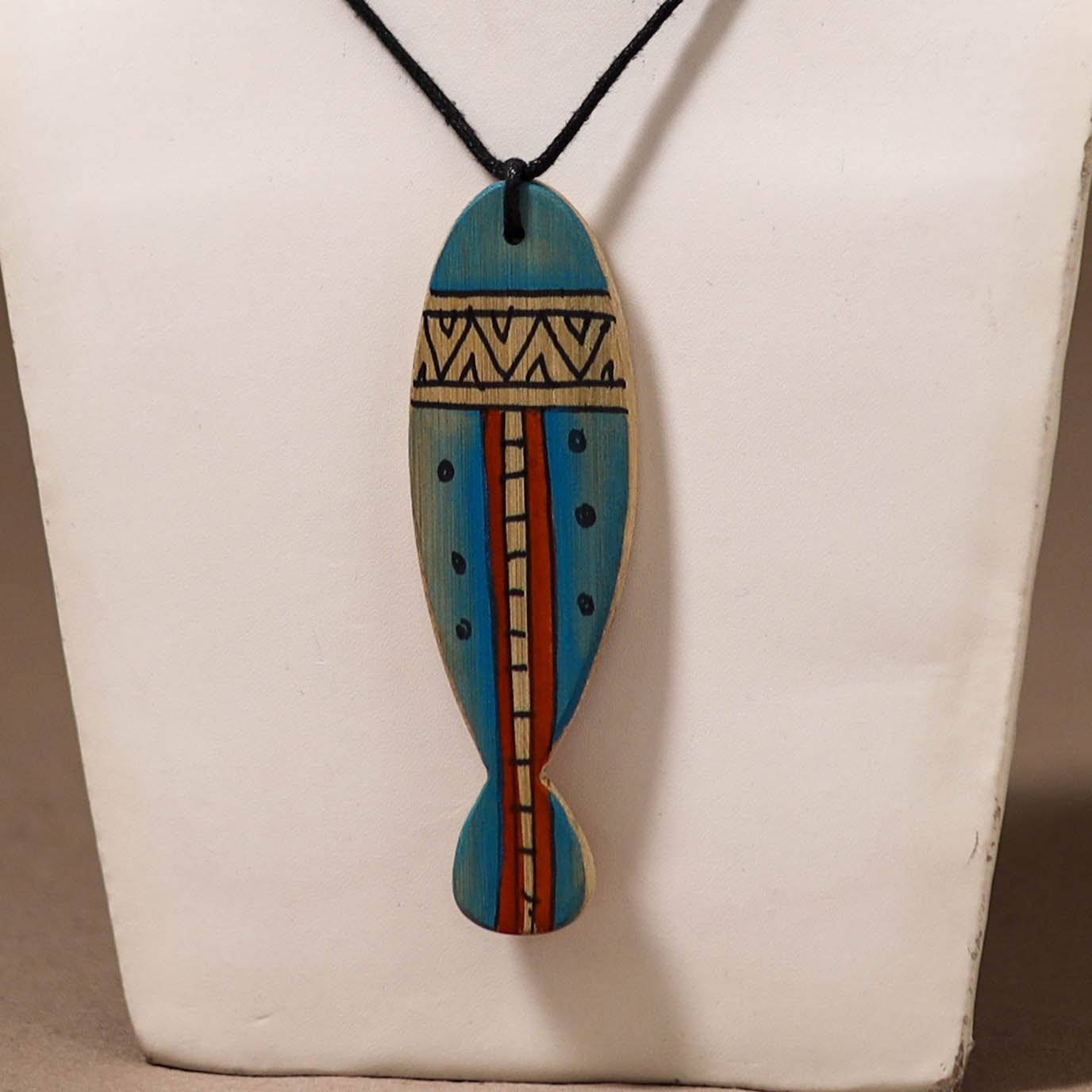 Kerala Mural Handpainted Bamboo Fish Necklace 140