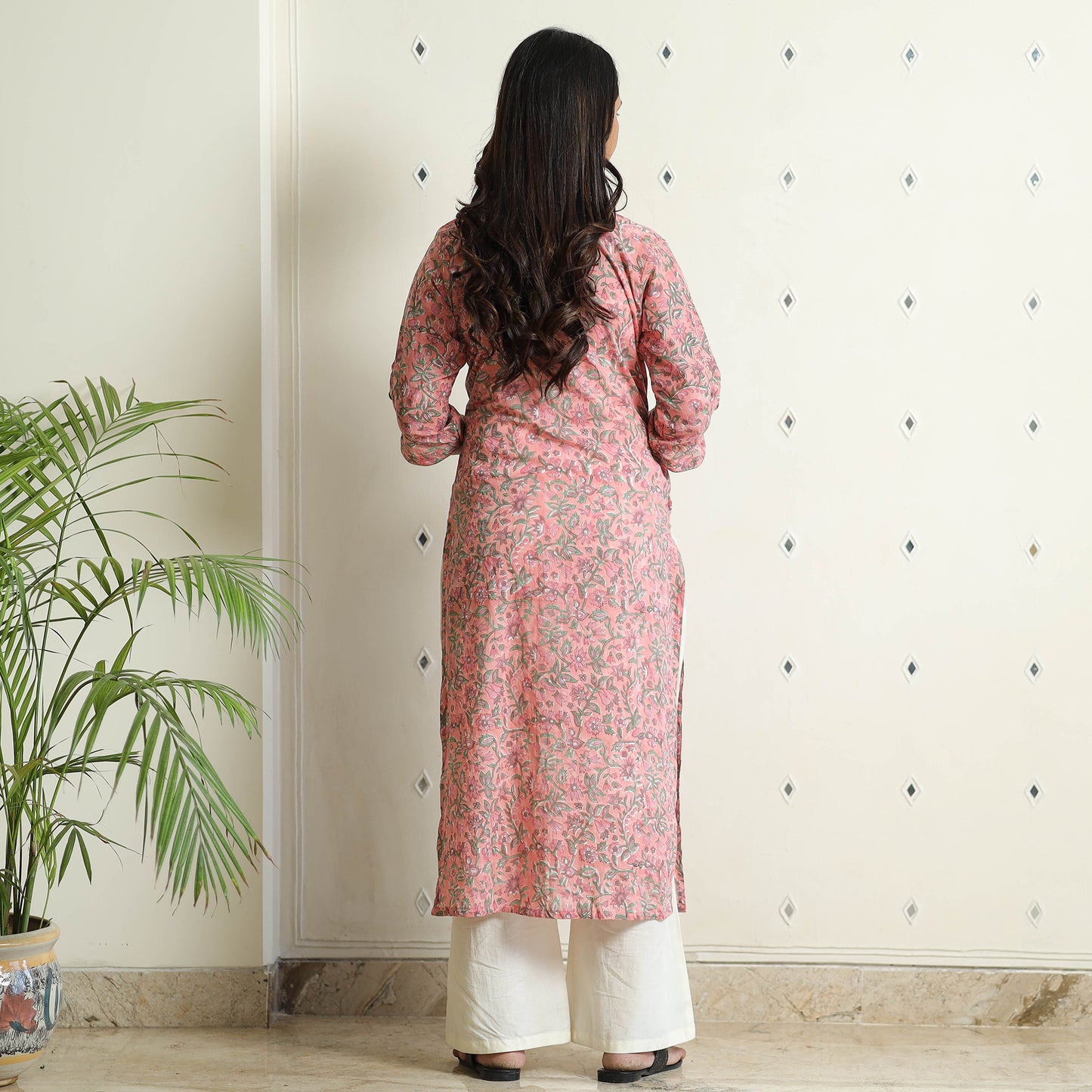 Light Pink - Sanganeri Block Printed Mul Cotton Straight Kurta