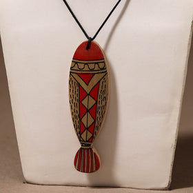Kerala Mural Handpainted Bamboo Fish Necklace 125
