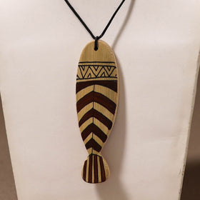 Kerala Mural Handpainted Bamboo Fish Necklace 129