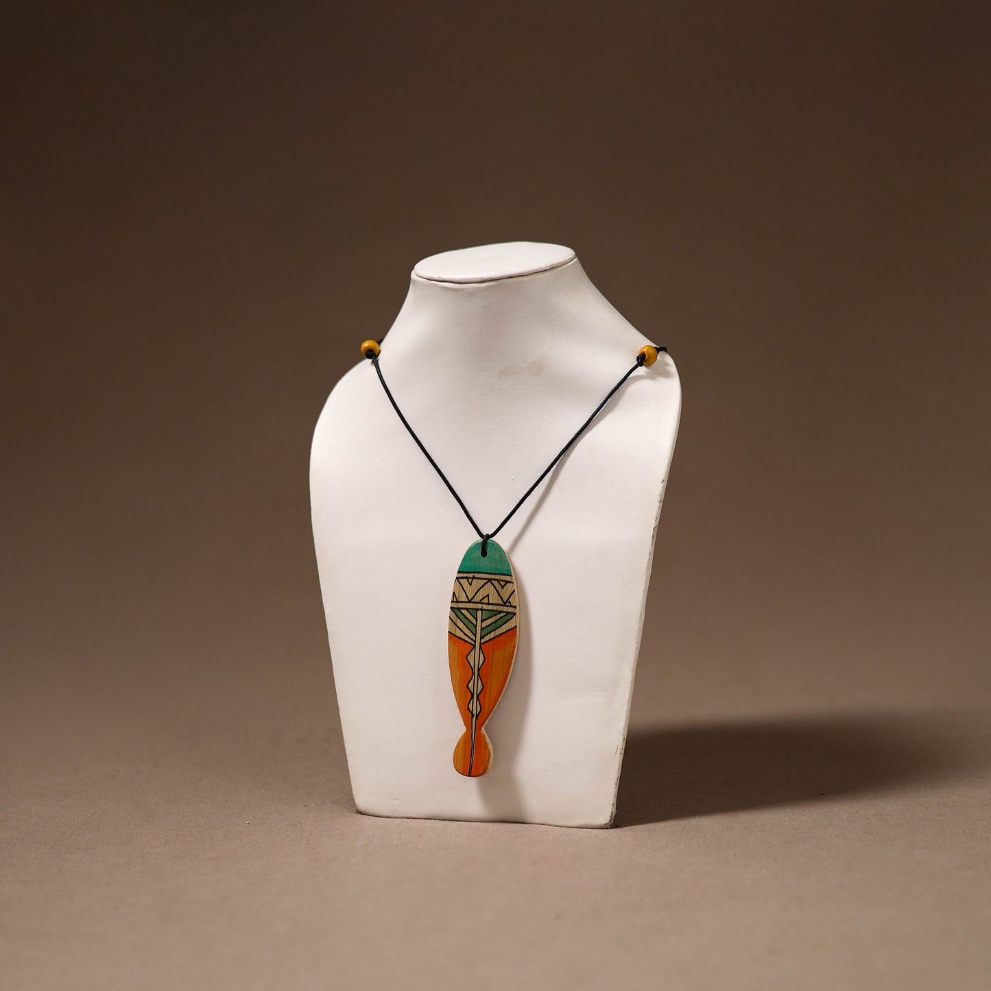 Kerala Mural Handpainted Bamboo Fish Necklace 132