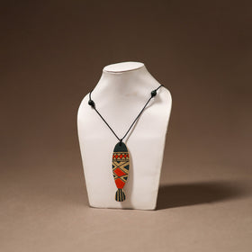 Kerala Mural Handpainted Bamboo Fish Necklace 138