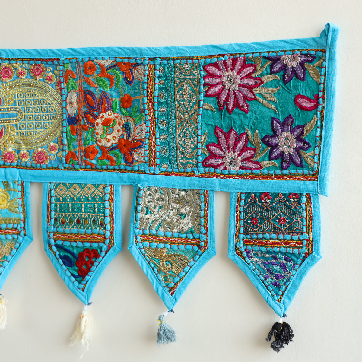 Khambadiya Patchwork Toran for Festive Decor 54