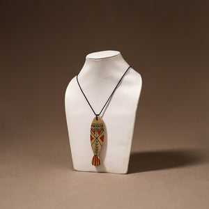 Kerala Mural Handpainted Bamboo Fish Necklace 153