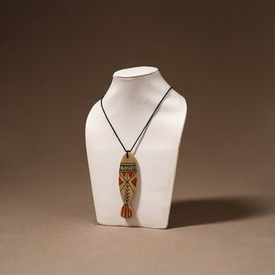 Kerala Mural Handpainted Bamboo Fish Necklace 153