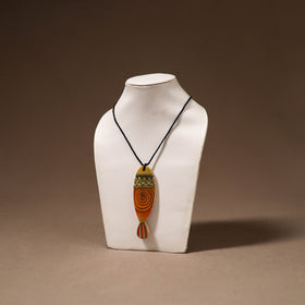 Kerala Mural Handpainted Bamboo Fish Necklace 160