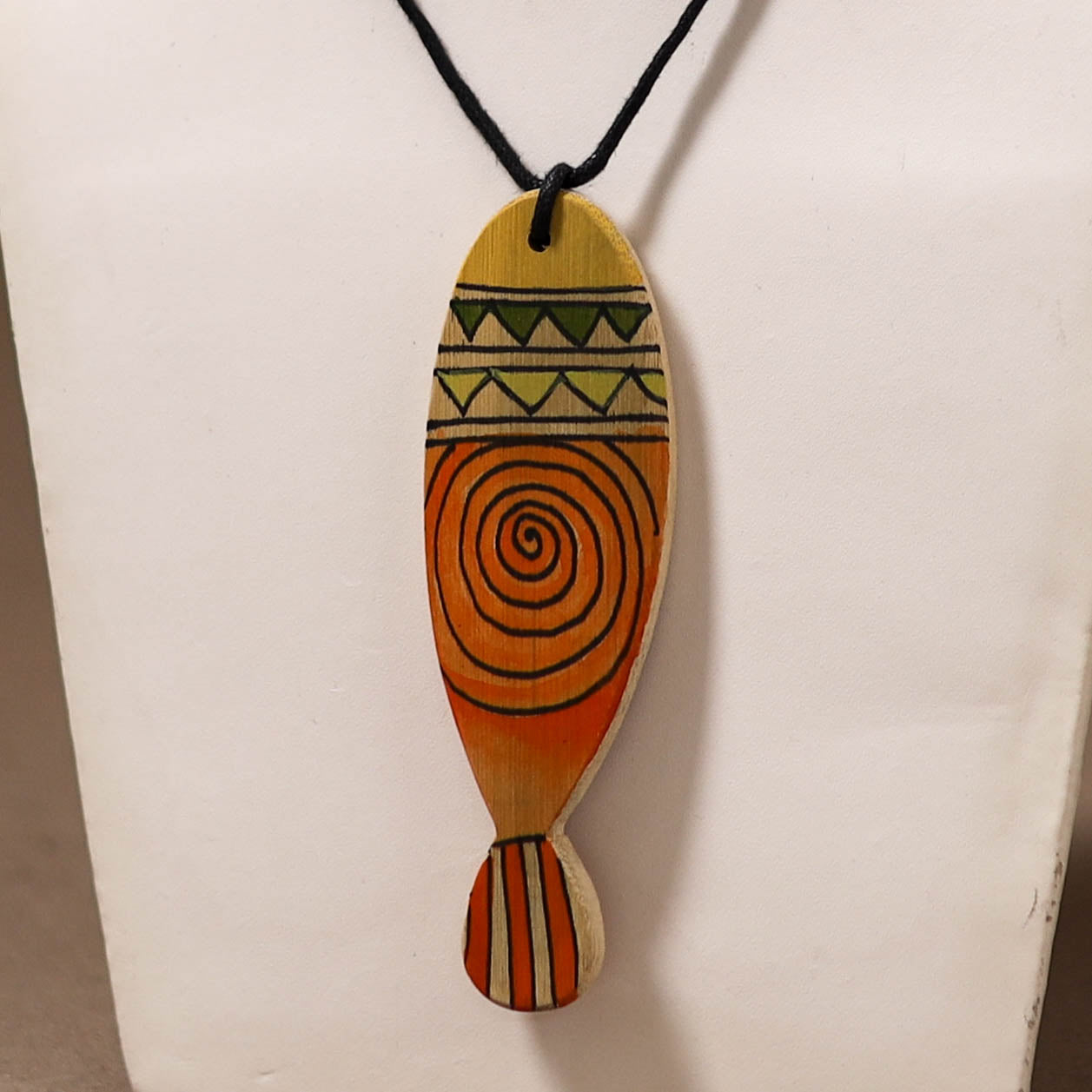 Kerala Mural Handpainted Bamboo Fish Necklace 160