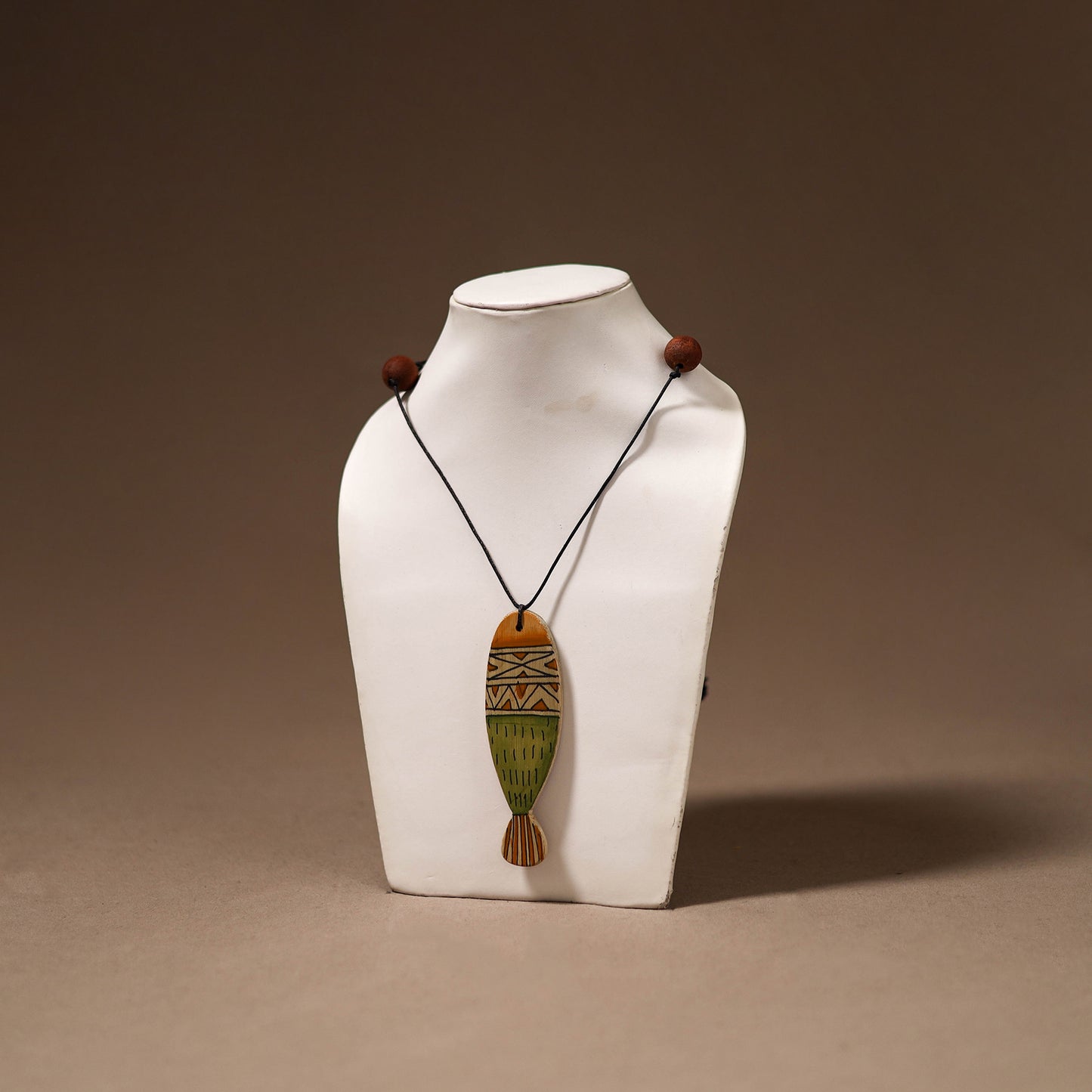 Kerala Mural Handpainted Bamboo Fish Necklace 161