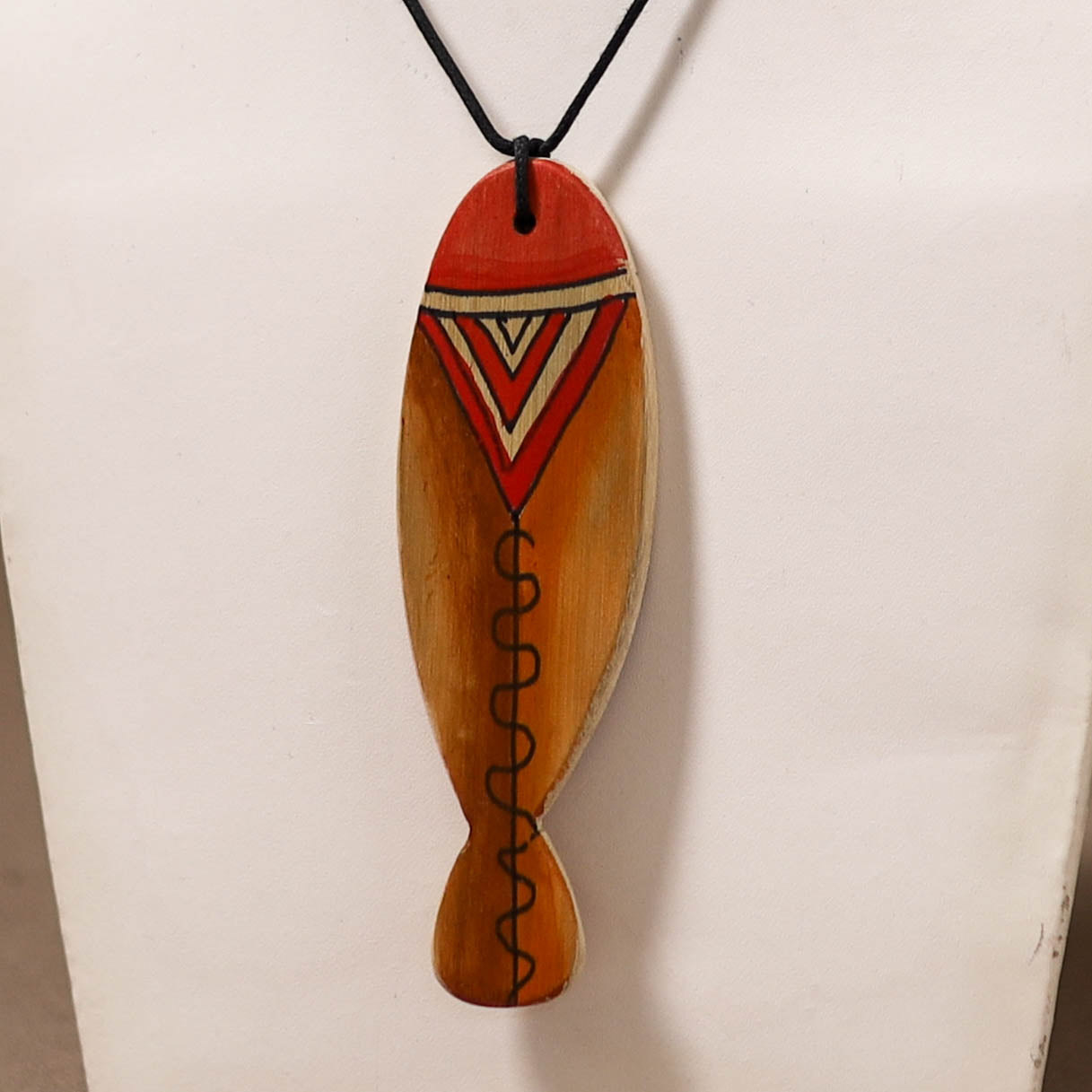 Kerala Mural Handpainted Bamboo Fish Necklace 163