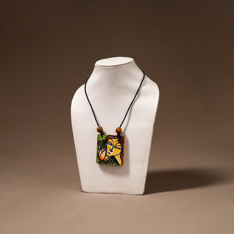 Kerala Mural Handpainted Bamboo Necklace 171