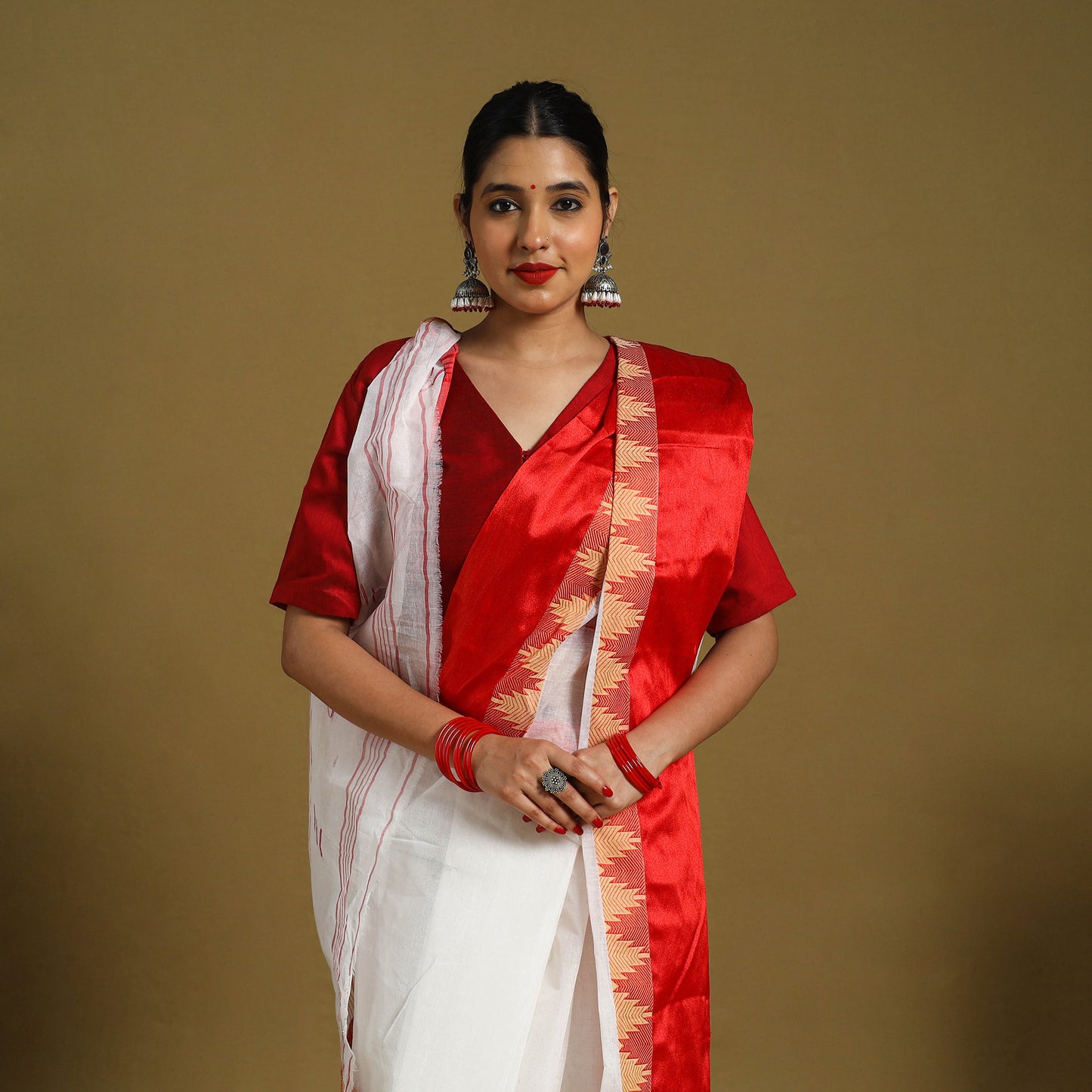 Buy Handloom Cotton Phulia Jamdani Saree