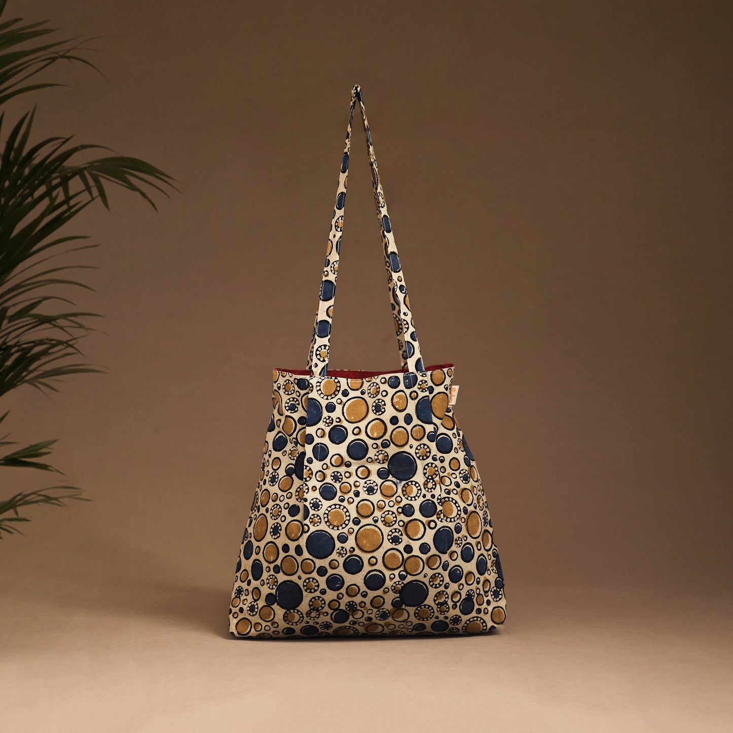 Handcrafted Fabric Jhola Bag 01