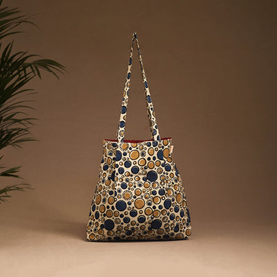 Handcrafted Fabric Jhola Bag 01