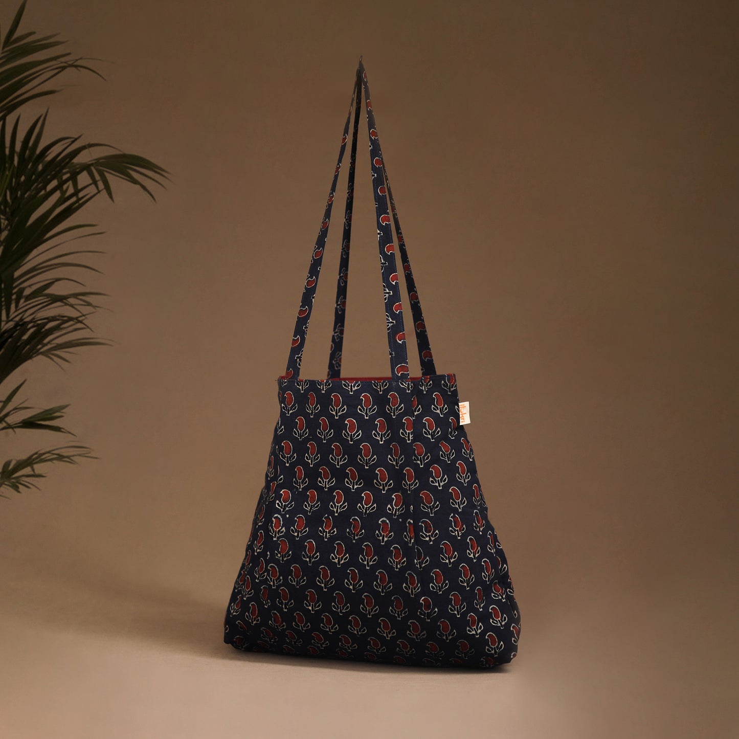 Handcrafted Fabric Jhola Bag 04