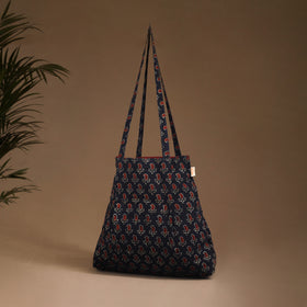 Handcrafted Fabric Jhola Bag 04