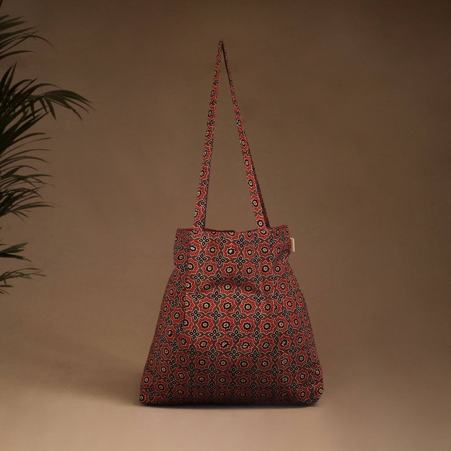 Handcrafted Fabric Jhola Bag 10